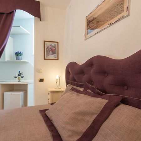 Villa Goccia Di Vino La Morra Bagian luar foto