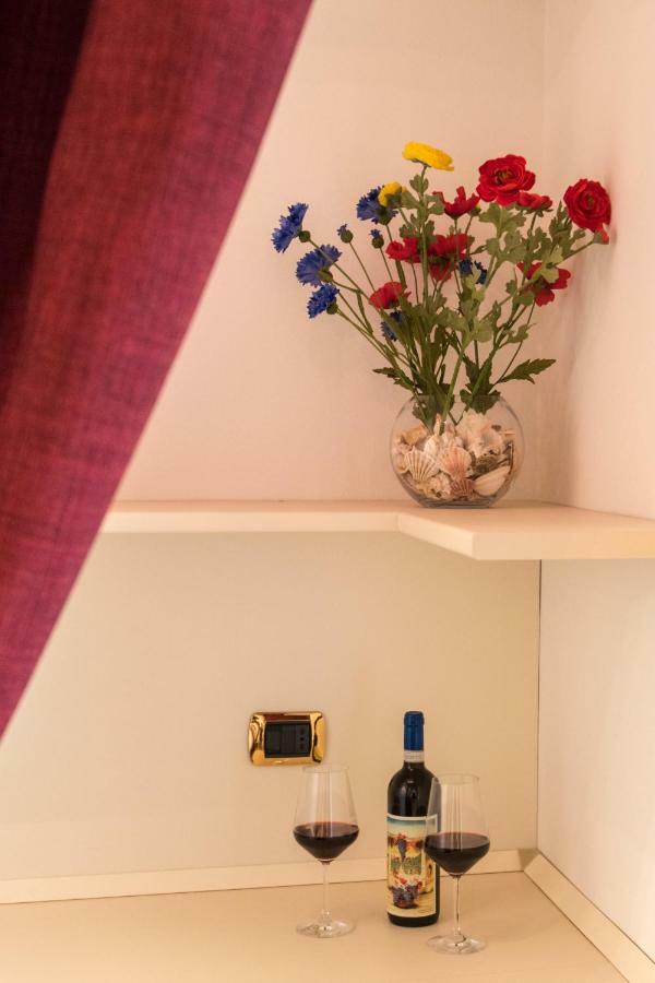 Villa Goccia Di Vino La Morra Bagian luar foto